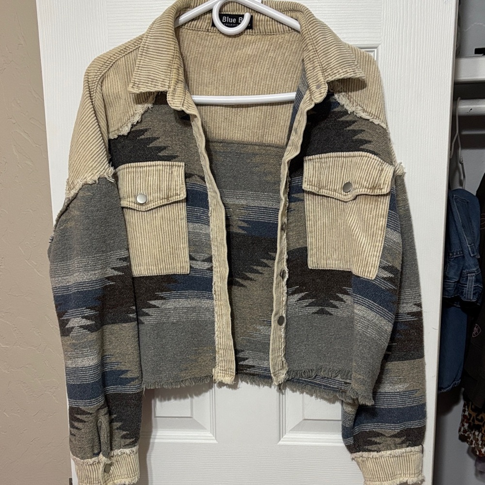 Blue B Women's Tan and Gray Shacket